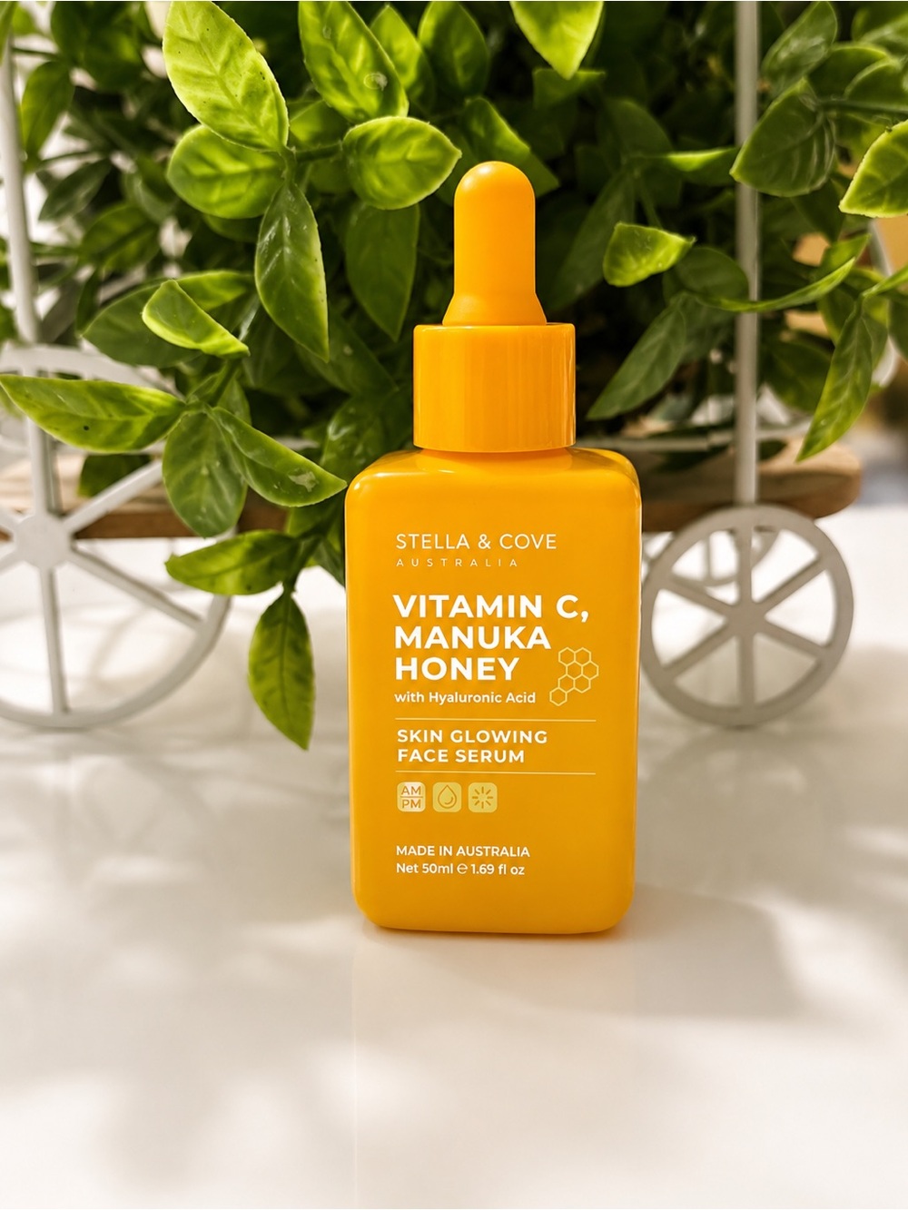Stella Cove Brightening Vitamin C & Manuka Honey Face Serum - Yellow Bottle